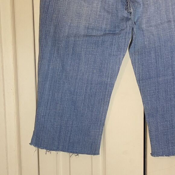 Levi's Vintage 515 Bootcut Jeans Cutoff Capris 6 - Picture 9 of 16